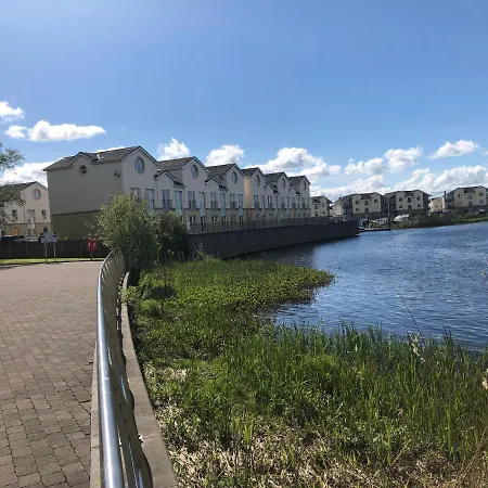 Glancys Accomadation Carrick-on-Shannon Exterior photo